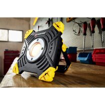 PARKSIDE LED Akku  Arbeitsstrahler  mit Blink / Warnblinklicht + Powerbank Funktion